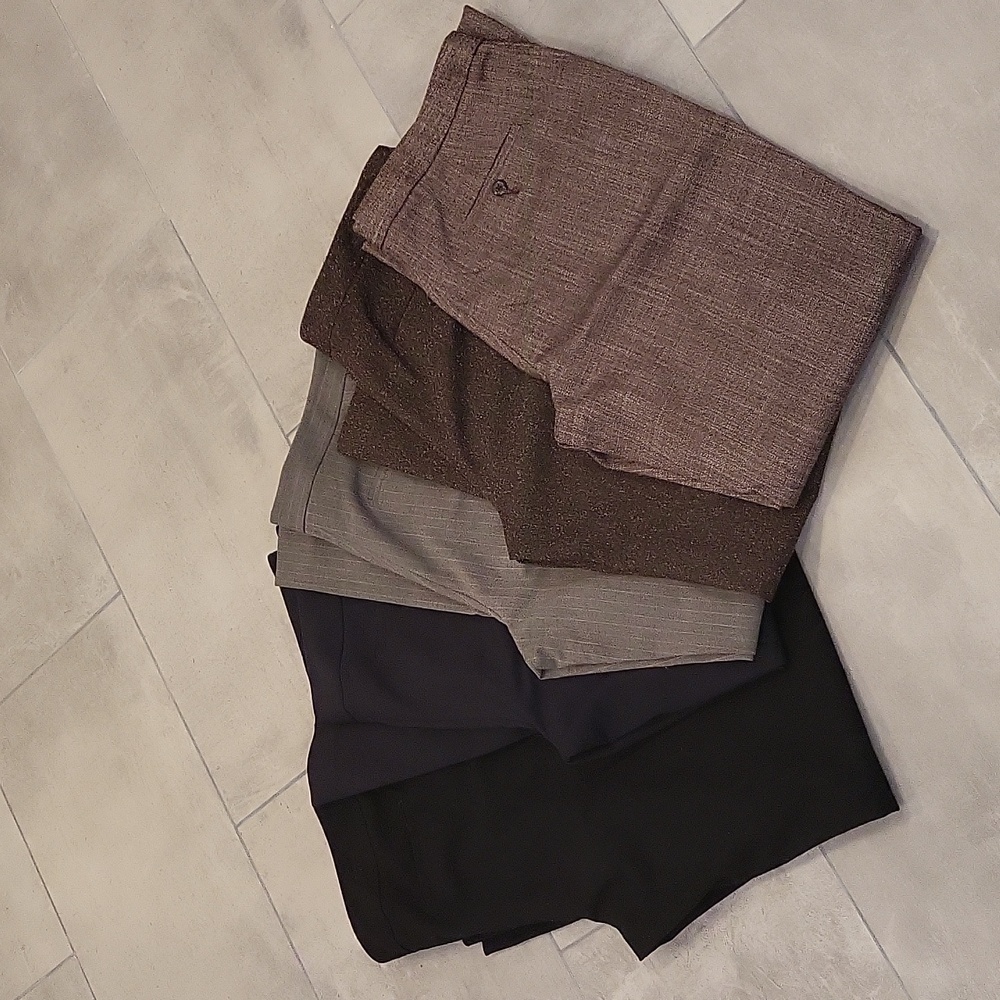 Bundle of Rafaella pants
